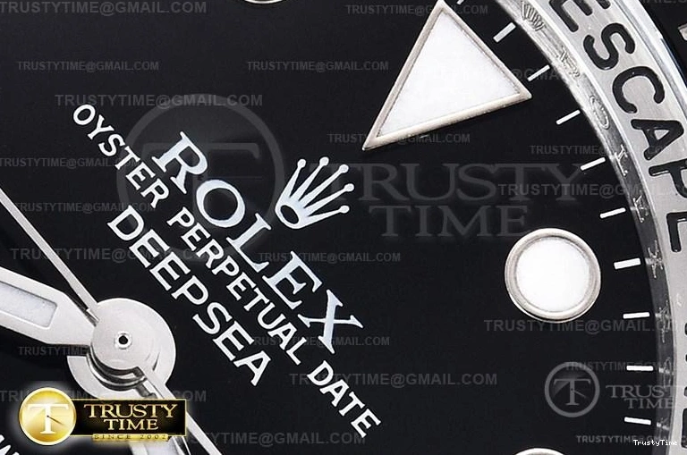 0220 ROLSD093 – Deep Sea Dweller Black Contemporary 1015